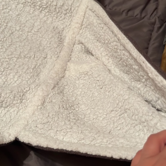 The Lakeside Collection Hooded Fleece & Sherpa Lined Wearable Throw Blanket - Picture 9 of 11